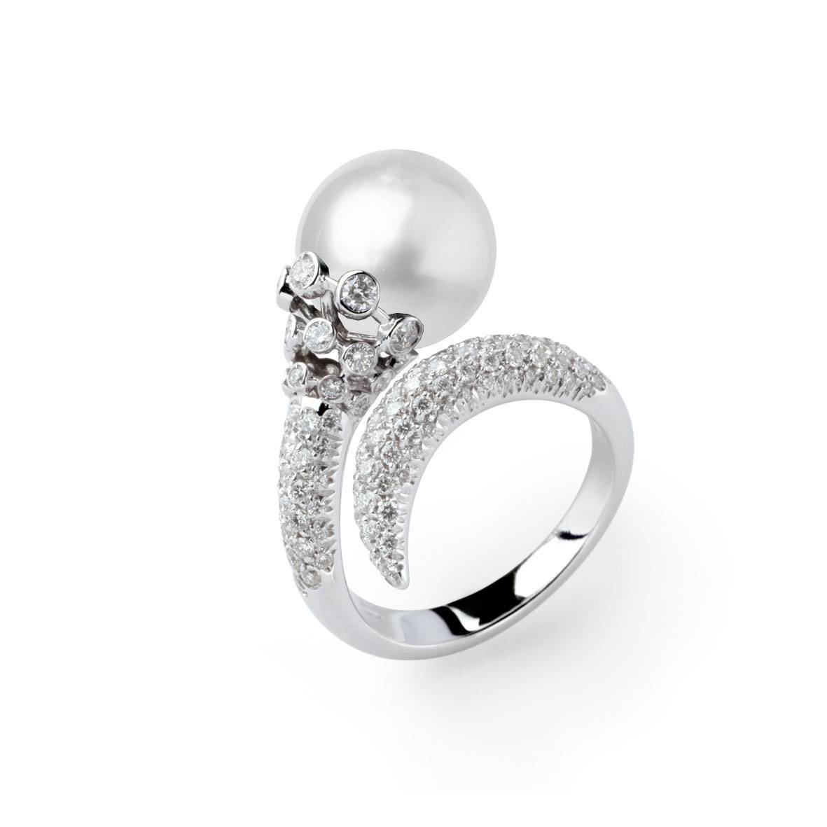 Photo by Utopia Jewels Milano in Milan, Italy. (2)